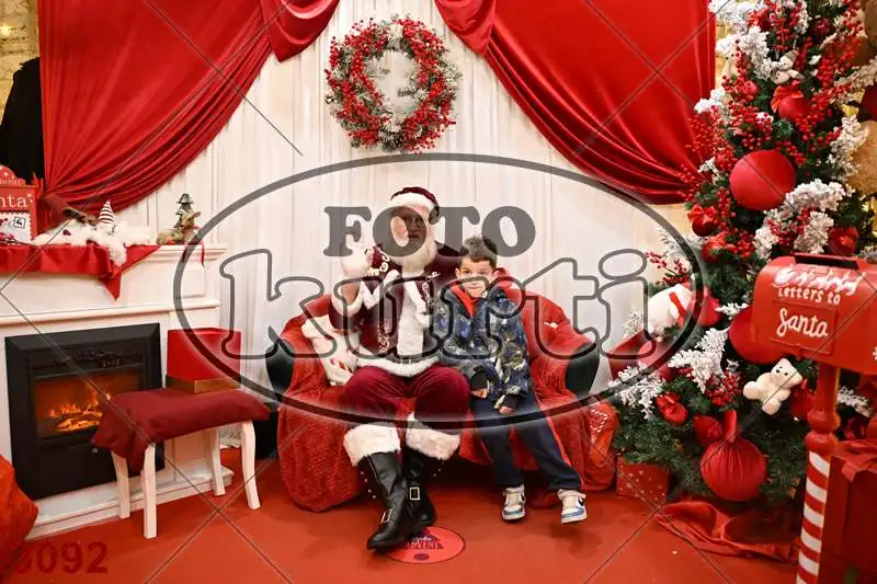 21.12. 17 30 DO 20 00 3 - FotoKurti