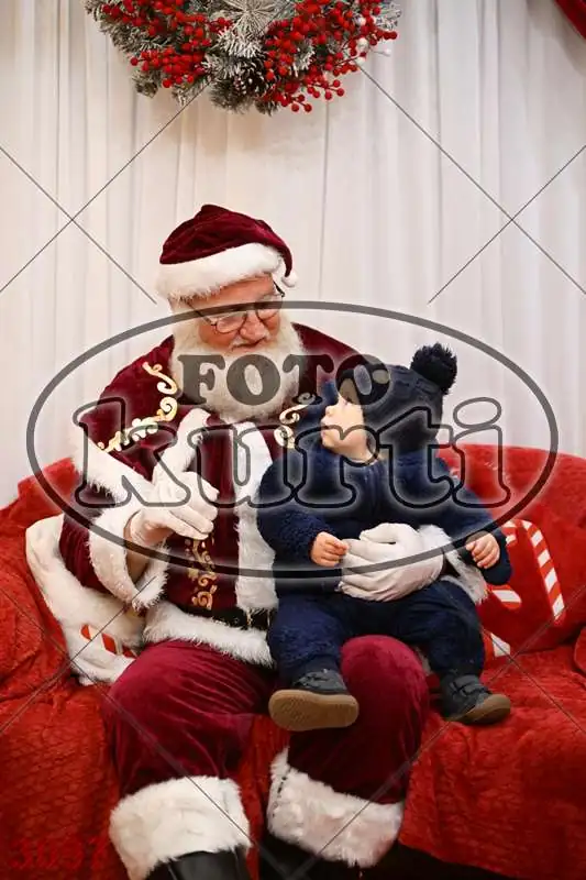 21.12. 17 30 DO 20 00 8 - FotoKurti