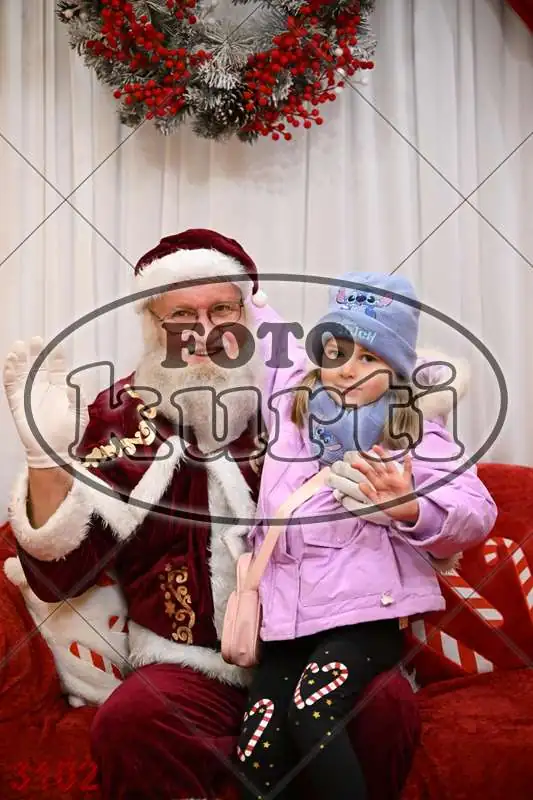21.12. 17 30 DO 20 00 1 - FotoKurti