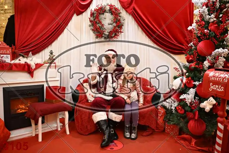 21.12. 17 30 DO 20 00 4 - FotoKurti