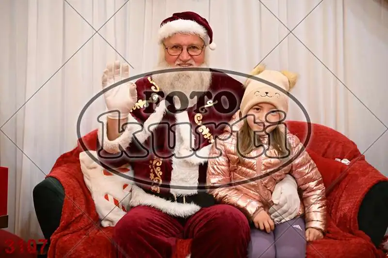 21.12. 17 30 DO 20 00 6 - FotoKurti