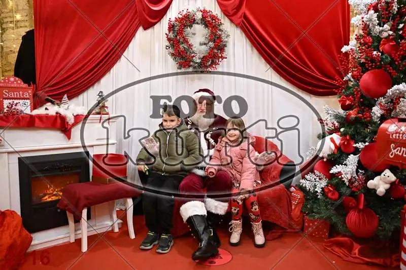 21.12. 17 30 DO 20 00 3 - FotoKurti