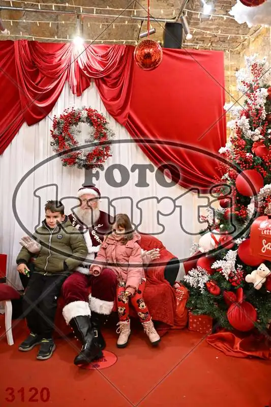 21.12. 17 30 DO 20 00 7 - FotoKurti