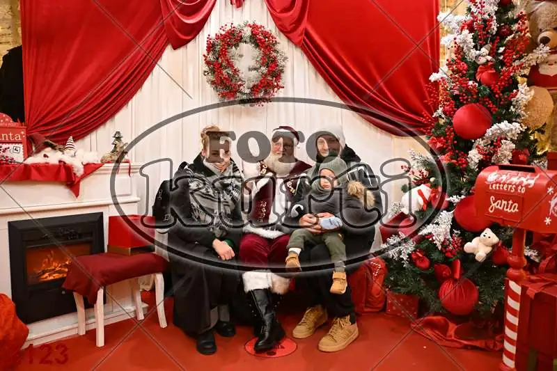 21.12. 17 30 DO 20 00 10 - FotoKurti