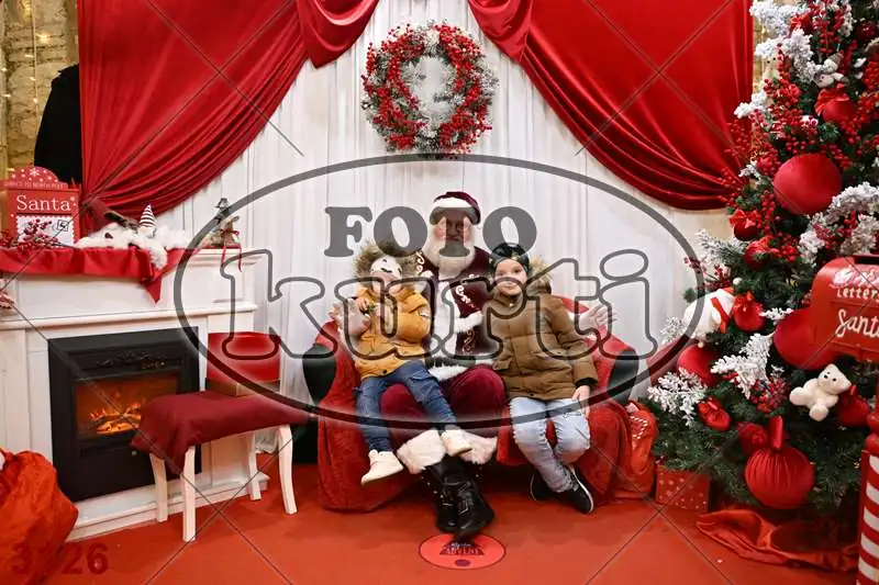 21.12. 17 30 DO 20 00 1 - FotoKurti