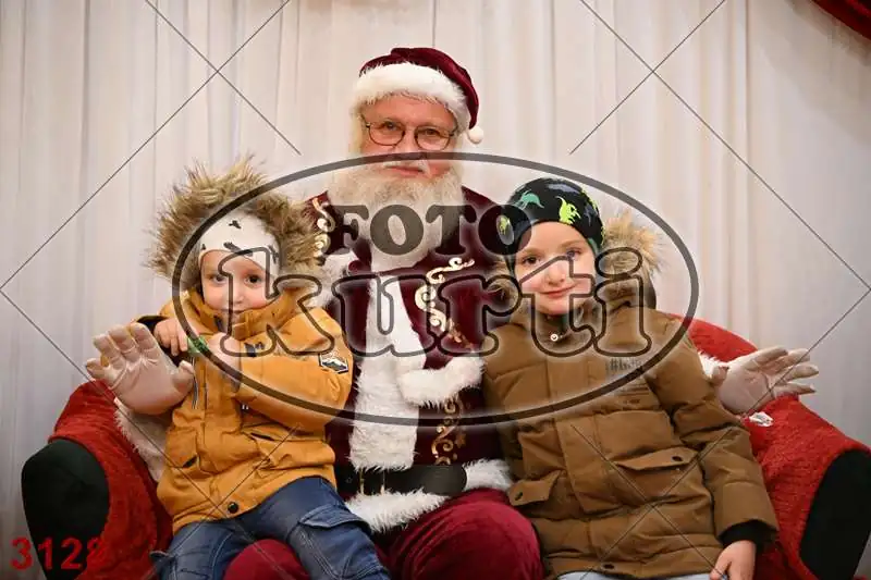 21.12. 17 30 DO 20 00 3 - FotoKurti