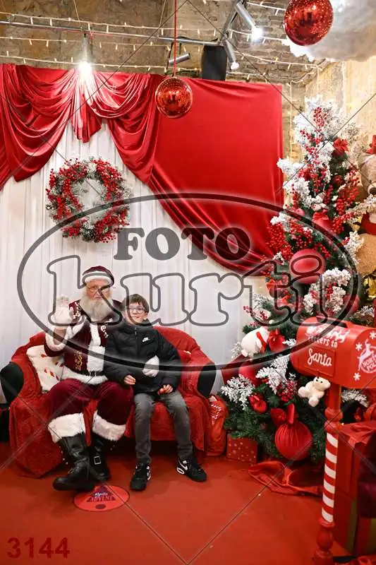 21.12. 17 30 DO 20 00 7 - FotoKurti