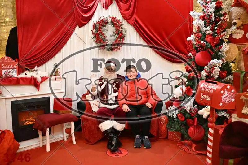 21.12. 17 30 DO 20 00 9 - FotoKurti