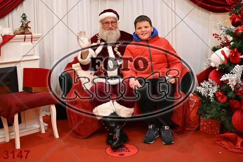 21.12. 17 30 DO 20 00 10 - FotoKurti