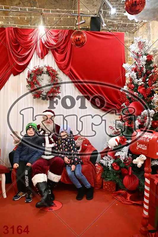 21.12. 17 30 DO 20 00 3 - FotoKurti