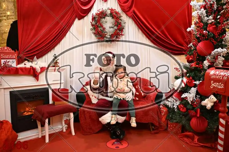 21.12. 17 30 DO 20 00 5 - FotoKurti