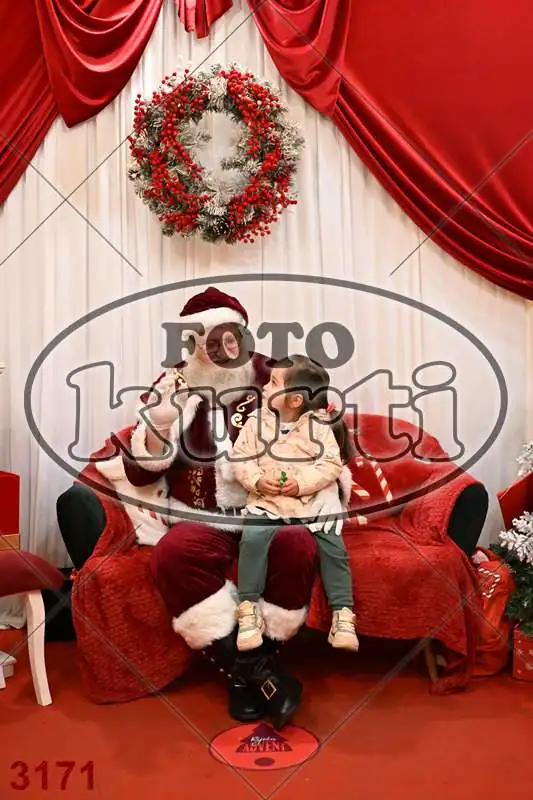 21.12. 17 30 DO 20 00 10 - FotoKurti