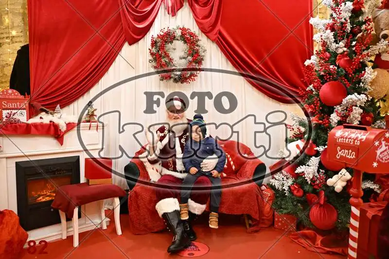 21.12. 17 30 DO 20 00 9 - FotoKurti