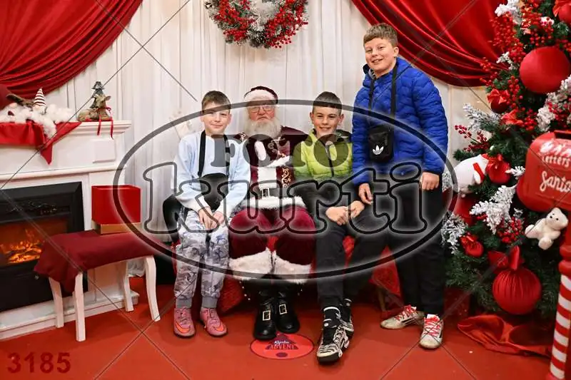 21.12. 17 30 DO 20 00 12 - FotoKurti