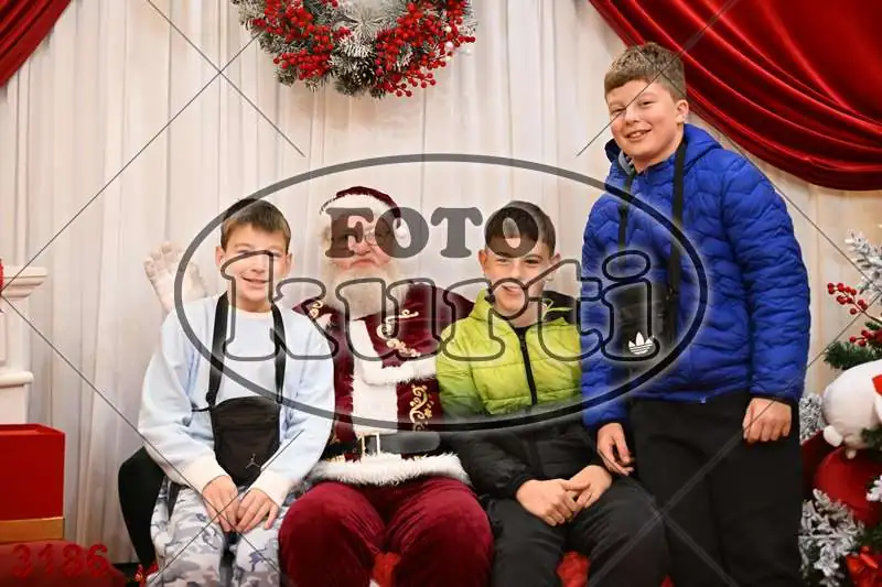 21.12. 17 30 DO 20 00 1 - FotoKurti