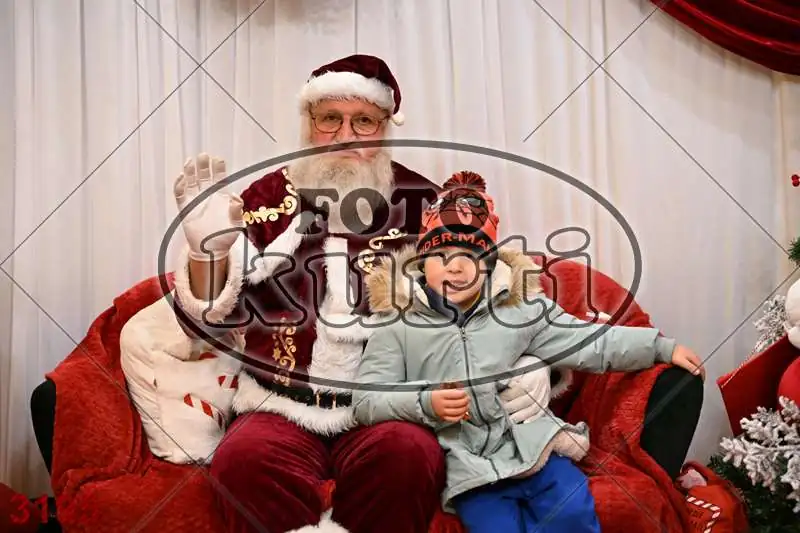 21.12. 17 30 DO 20 00 10 - FotoKurti