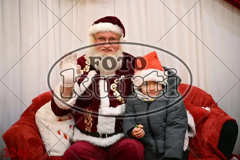 21.12. 17 30 DO 20 00 1 - FotoKurti