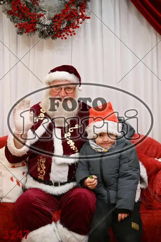 21.12. 17 30 DO 20 00 2 - FotoKurti