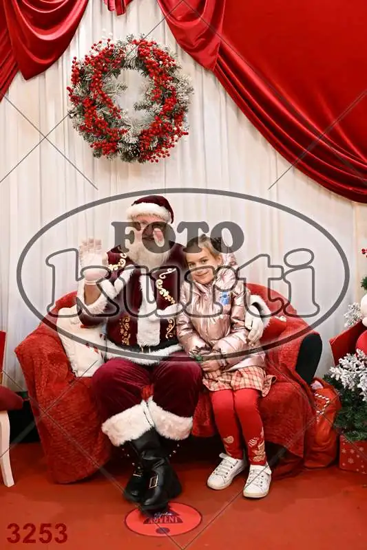 21.12. 17 30 DO 20 00 8 - FotoKurti