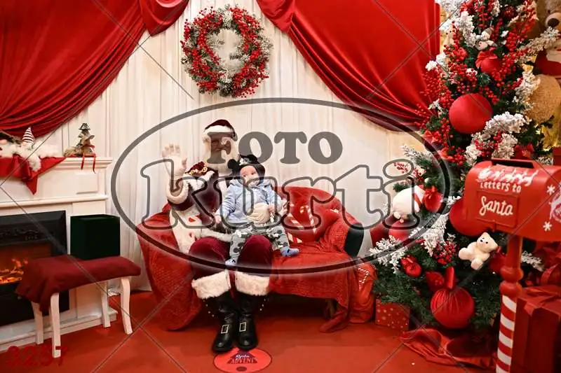 21.12. 17 30 DO 20 00 12 - FotoKurti