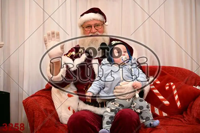 21.12. 17 30 DO 20 00 1 - FotoKurti