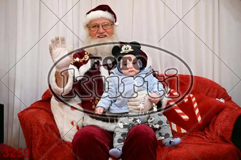 21.12. 17 30 DO 20 00 2 - FotoKurti