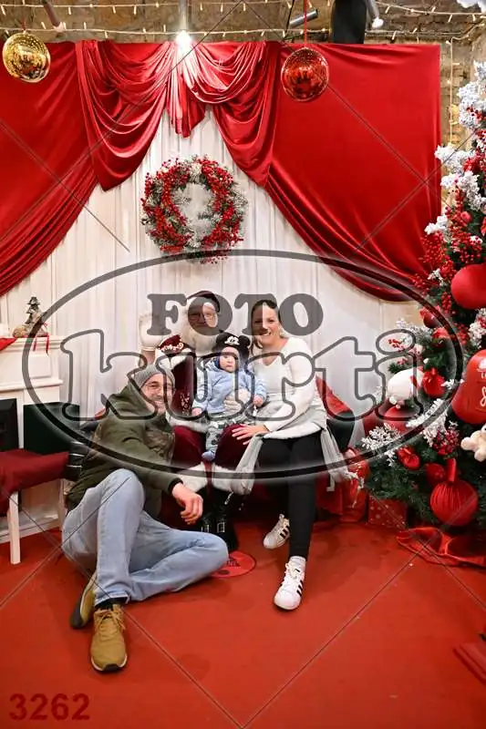 21.12. 17 30 DO 20 00 5 - FotoKurti