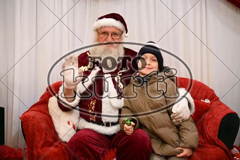 21.12. 17 30 DO 20 00 6 - FotoKurti