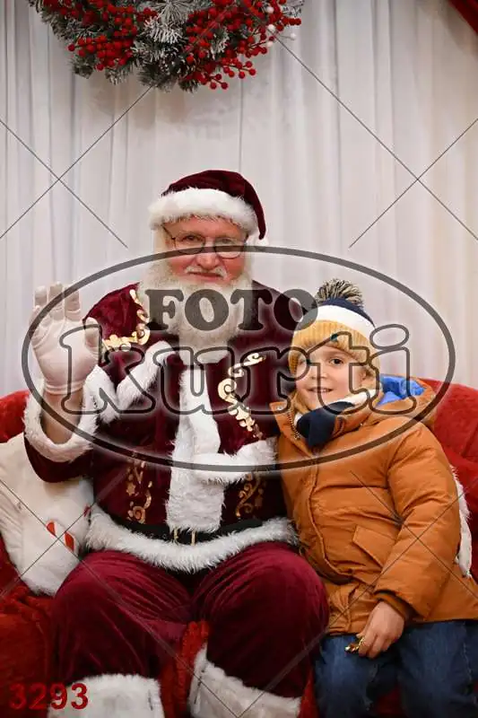 21.12. 17 30 DO 20 00 12 - FotoKurti