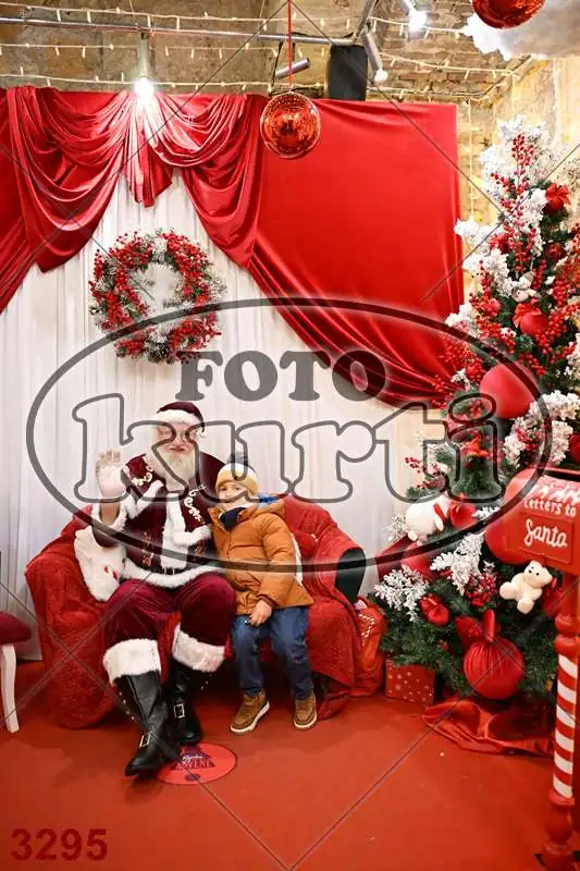 21.12. 17 30 DO 20 00 2 - FotoKurti