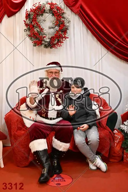 21.12. 17 30 DO 20 00 7 - FotoKurti