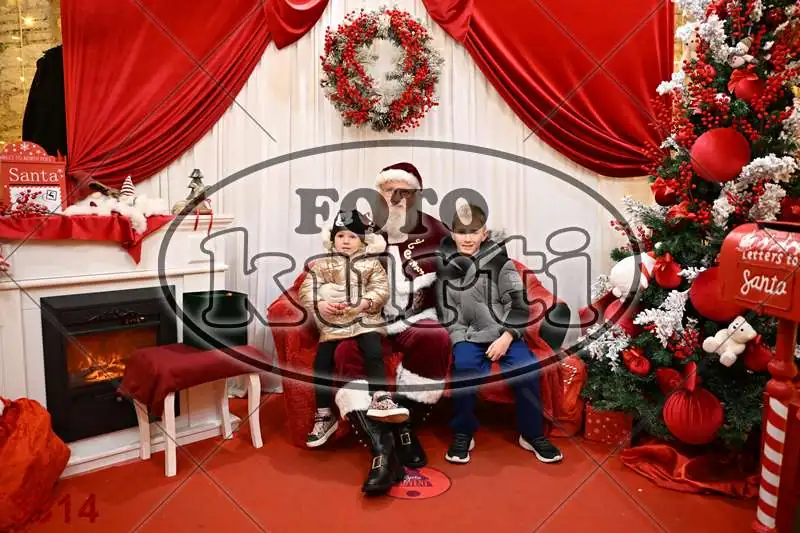 21.12. 17 30 DO 20 00 9 - FotoKurti