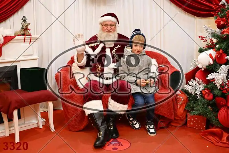 21.12. 17 30 DO 20 00 3 - FotoKurti