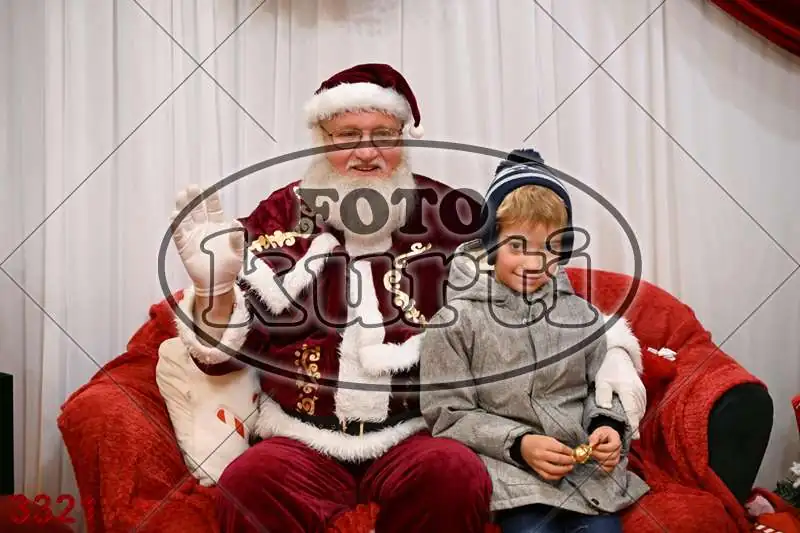 21.12. 17 30 DO 20 00 4 - FotoKurti