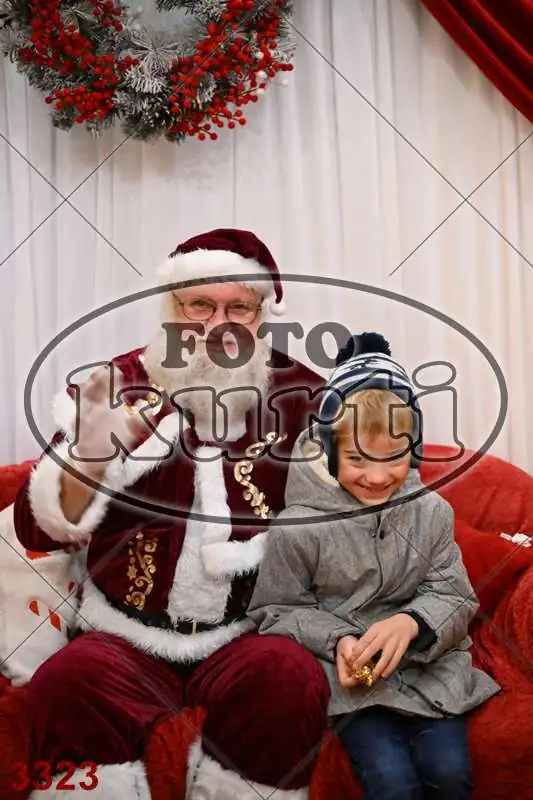 21.12. 17 30 DO 20 00 6 - FotoKurti
