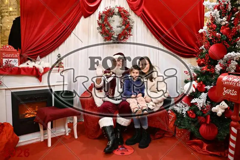 21.12. 17 30 DO 20 00 9 - FotoKurti