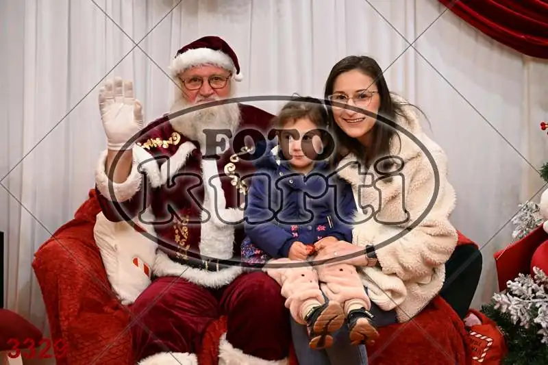21.12. 17 30 DO 20 00 12 - FotoKurti