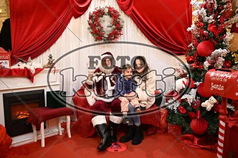 21.12. 17 30 DO 20 00 4 - FotoKurti