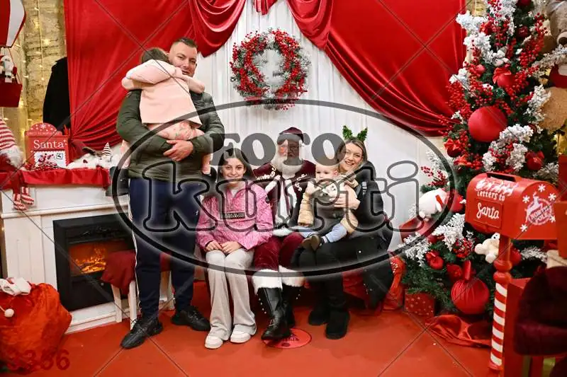 21.12. 17 30 DO 20 00 3 - FotoKurti