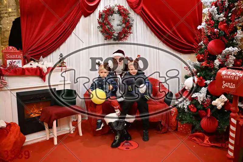 21.12. 17 30 DO 20 00 4 - FotoKurti
