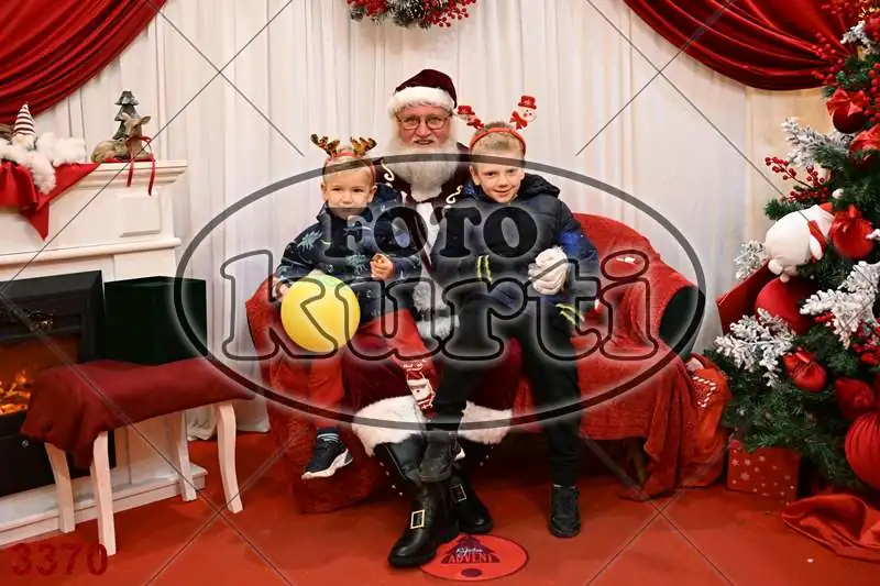 21.12. 17 30 DO 20 00 5 - FotoKurti