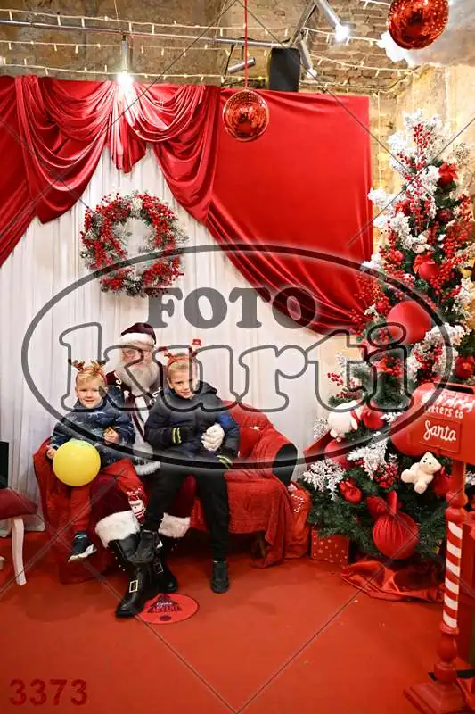 21.12. 17 30 DO 20 00 8 - FotoKurti