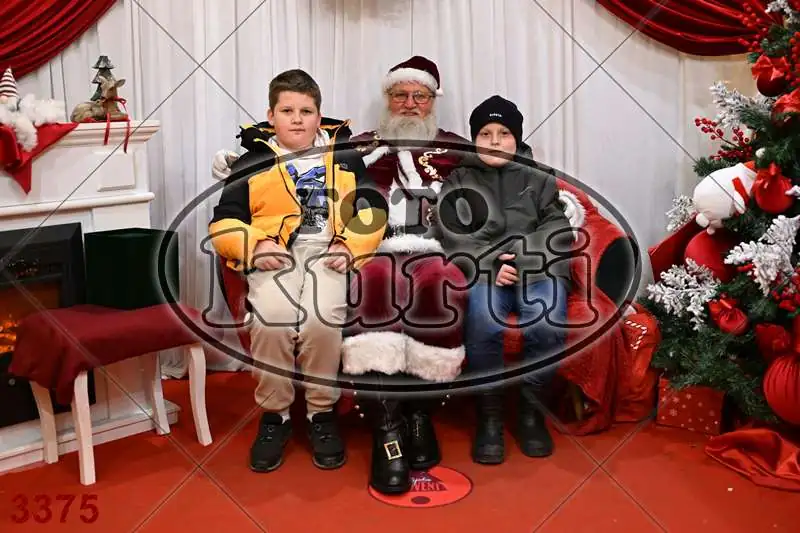 21.12. 17 30 DO 20 00 10 - FotoKurti