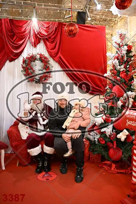 21.12. 17 30 DO 20 00 10 - FotoKurti