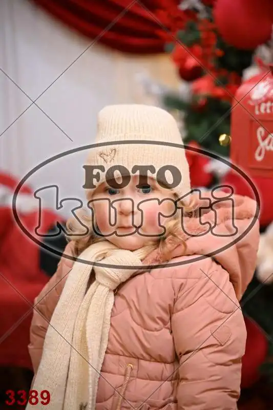 21.12. 17 30 DO 20 00 12 - FotoKurti