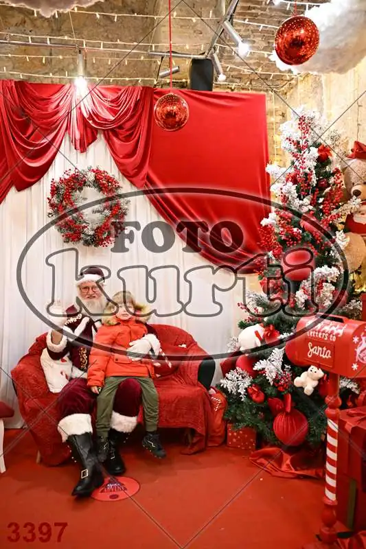 21.12. 17 30 DO 20 00 8 - FotoKurti