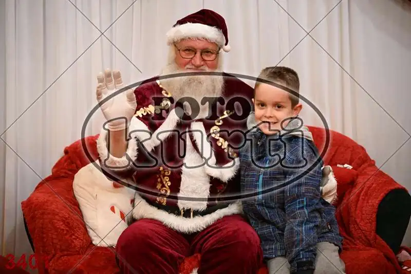 21.12. 17 30 DO 20 00 12 - FotoKurti