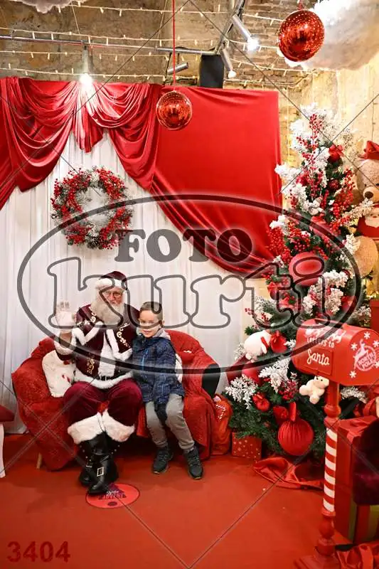 21.12. 17 30 DO 20 00 3 - FotoKurti