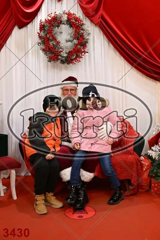 21.12. 17 30 DO 20 00 5 - FotoKurti