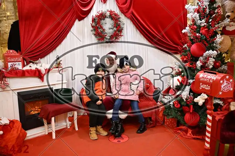 21.12. 17 30 DO 20 00 7 - FotoKurti